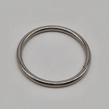 Karika - fém alkatrész 32 mm ezüst