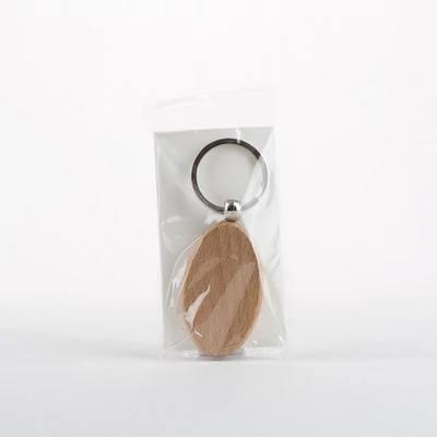 Fa kulcstartó ovális 3,2×5,5 cm bükk