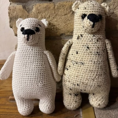 Skandi a jegesmedve amigurumi minta leírással és csekklistával