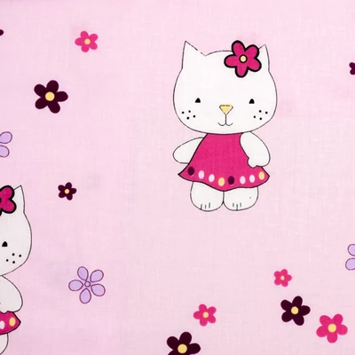 Pamutvászon Hello Kitty rózsaszín alapon gyerekmintás Pamutvászon Hello Kitty rózsaszín alapon gyerekmintás