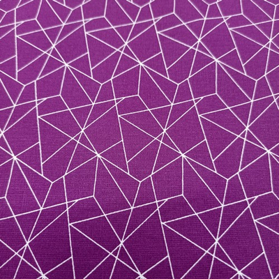 Pamutvászon lila alapon fehér geometrikus minta